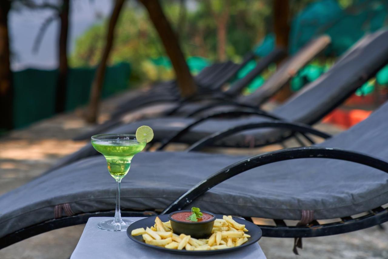 Tranquil Beach Resort Harihareshwar 外观 照片